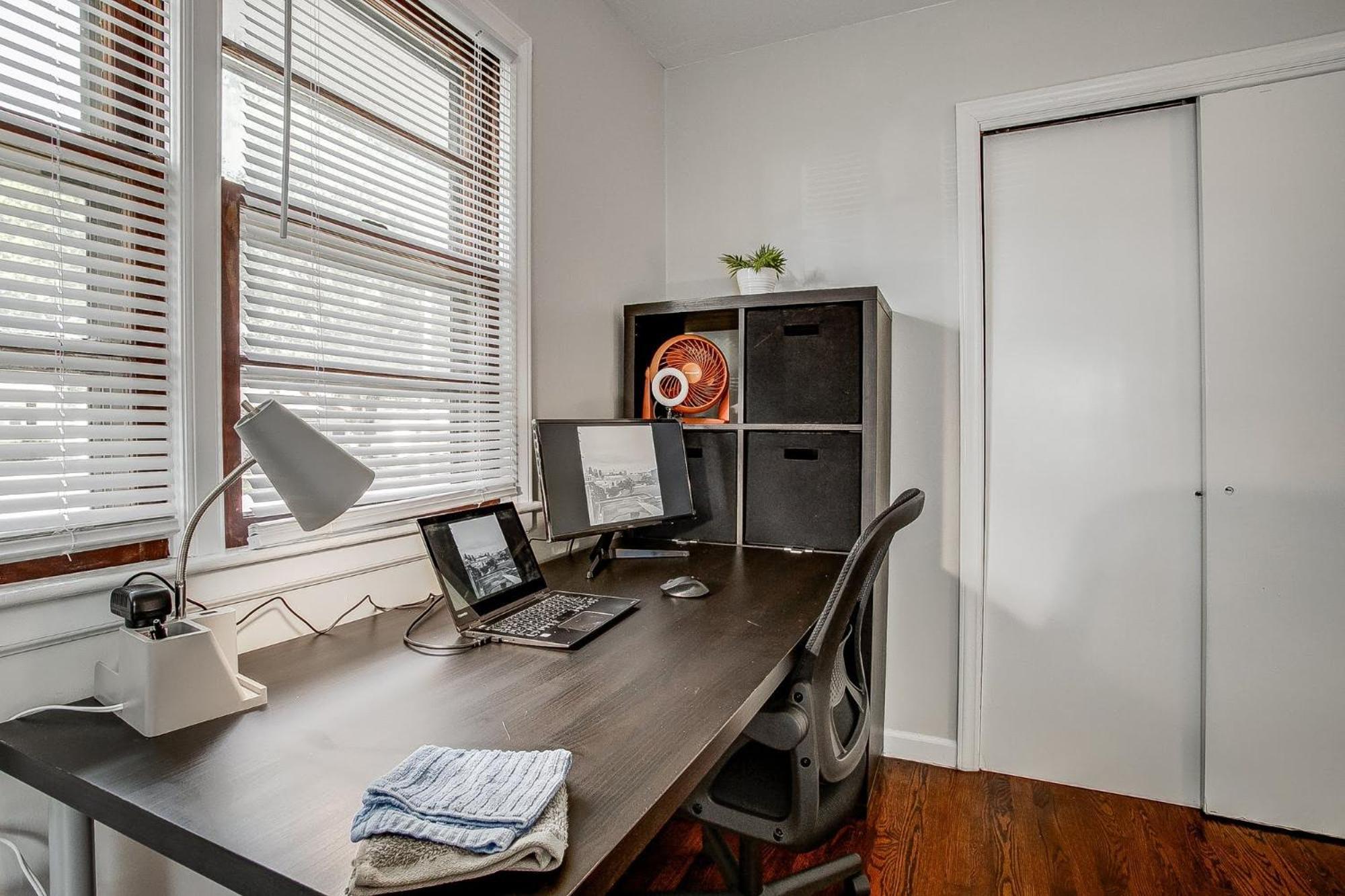 Chic Home With Huge Grassy Yard 7 Mins To Arrowhead Stadium Independence Eksteriør bilde